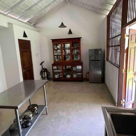 Wattala Villa- The Guardian Bungalow Eksteriør bilde